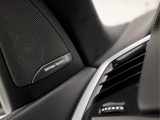 BMW X5 395Pk Automaat (SKYLOUNGE PANORAMADAK, ALCANTARA HEMELBEKLEDING, M PAKKET, LUCHTVERING, APPLE CARPLAY, COMFORT ZETELS, LASER LED, ADAPTIVE CRUISE, HARMAN/KARDON, STUUR/STOELVERWARMING, NIEUWS - afbeelding nr 20