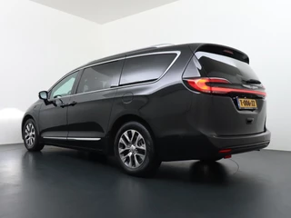 Chrysler Pacifica Chrysler Pacifica 3.6 V6 Hybrid 7 PERSOONS | ZEER LUXE UITGERUST | PANO | 360 CAMERA | LEDER+ STOELVENTILATIE+STOELVERWARMING - afbeelding nr 5