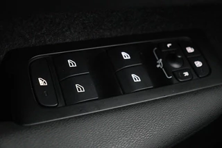 Volvo XC40 Volvo XC40 1.5 T4 Recharge Inscription | Panoramadak |  Stoel & stuurverwarming | Carplay | Camera | Navigatie | Full LED | Parkeerhulp - afbeelding nr 31