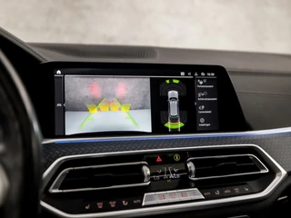 BMW X5 395Pk Automaat (SKYLOUNGE PANORAMADAK, ALCANTARA HEMELBEKLEDING, M PAKKET, LUCHTVERING, APPLE CARPLAY, COMFORT ZETELS, LASER LED, ADAPTIVE CRUISE, HARMAN/KARDON, STUUR/STOELVERWARMING, NIEUWS - afbeelding nr 21
