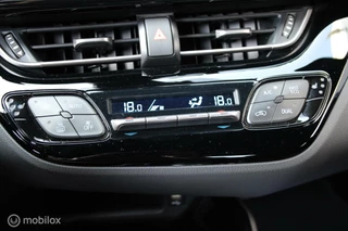 Toyota C-HR Toyota C-HR 1.8 Hybrid Executive Ultimate/Led/Trekhaak/Navi/ - afbeelding nr 33