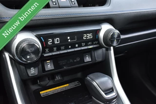 Toyota RAV4 Toyota RAV4 2.5 Hybrid Style NAVIGATIE/PANODAK/CAMERA/LANE ASSIST/STOELVW/ETC.! - afbeelding nr 27