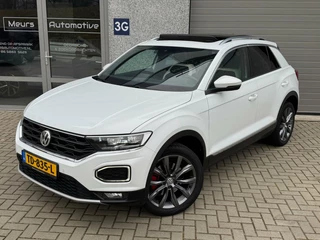 Volkswagen T-Roc Volkswagen T-Roc 1.5 TSI Sport Pano/Virtual/Adap.Cruise/Camera/Stuur+StoelVerw/CarPlay/Alarm - afbeelding nr 1