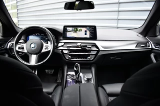 BMW 5 Serie | Laserlight | 20'' Velgen | 360 Camera | Comfort Zetels | Head-Up | - afbeelding nr 4