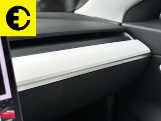 Tesla Model 3 Tesla Model 3 Performance AWD 75 kWh | Full self drive | Stoelverwarming | Track mode - afbeelding nr 36