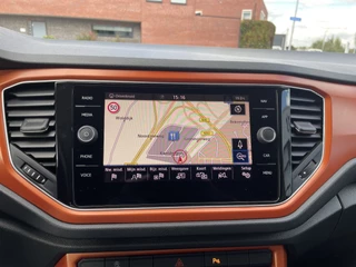 Volkswagen T-Roc Navigatie Camera Virtual Cockpit Clima ACC Extra Getint Glas 17 Inch velgen Mirror LInk Carplay Android Auto DAB 1e Eigenaar NL Auto - afbeelding nr 12