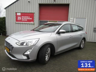 Ford Focus - 464270899-0