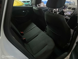 Volkswagen Polo Volkswagen Polo 1.0 TSI SOUND / Navigatie / Climate/ Garantie - afbeelding nr 16