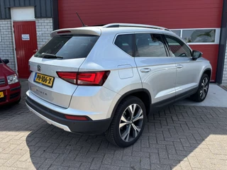 SEAT Ateca SEAT Ateca 1.4 EcoTSI Xcellence PANORAMADAK / FULL LED / CAMERA / SFEER / KEYLESS / NAVI / CLIMA / PDC / NL-AUTO - afbeelding nr 2