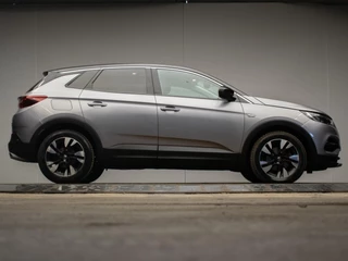 Opel Grandland X Opel Grandland X 1.2 Turbo Ultimate Sport (APPLE CARPLAY,NAVI,CAMERA,LED,SPORTSTOELEN,CRUISE,CLIMATE,DODE HOEk,GETINT,NETTESTAAT) - afbeelding nr 6