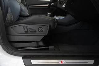 Audi SQ5 Audi SQ5 3.0 TFSI SQ5 quattro RS|Luchtvering|Pano|B&O|Trekhaak|Carbon|Full option|Dealer onderhouden - afbeelding nr 27