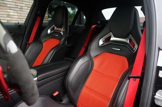 Mercedes-Benz C-Klasse Mercedes-Benz C-Klasse C63 AMG Edition1 One-of-500 - afbeelding nr 20