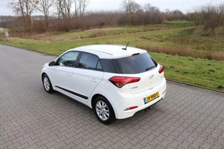 Hyundai i20 Hyundai i20 1.0 T-GDI airco navigatie cruise control dab+ bluetooth camera pdc trekhaak 5-deurs dimmende spiegel - afbeelding nr 18