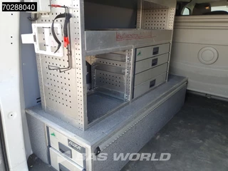 Volkswagen Transporter Volkswagen Transporter 150PK Dubbel Cabine Automaat L2H1 Navi Trekhaak Airco Cruise Parkeersensoren Werkplaatsinrichting L2 DC Mixto Doka 4m3 Airco Trekhaak Cruise control - afbeelding nr 8