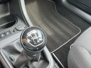 Volkswagen up! Volkswagen Up! 1.0 BMT high up! Pano Stoelverwarming Cruise - afbeelding nr 15