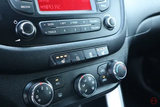 Kia cee'd Kia Ceed 1.0 T-GDi / 1e EIG / Stoel en stuurverwarming / Nieuwe banden + beurt + APK - afbeelding nr 21