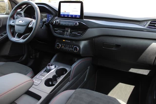 Ford Kuga Ford Kuga 2.5 PHEV ST-Line X | Trekhaak | Black Pack | BLIS | B&O | Navigatie - afbeelding nr 6