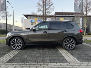 BMW X5 54DKM!!/PANO/HEAD-UP/H&K/22