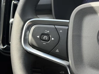 Volvo XC40 Volvo XC40 B4 197PK Plus Dark| Adap.Cruise| Trekhaak| Camera| Google| Elek. - afbeelding nr 22