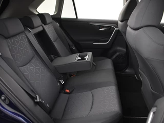 Toyota RAV4 Toyota RAV4 2.5 Hybrid Dynamic | Navigatie | Parkeersensoren - afbeelding nr 19