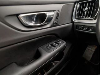 Volvo S60 Volvo S60 2.0 Recharge T6 AWD Inscription 391Pk Automaat (APPLE CARPLAY, GROOT NAVI, STUUR/STOELVERWARMING, MEMORY SEATS, LEDER, CAMERA, ADAPTIVE CRUISE, KEYLESS, LANE ASSIST, NIEUWSTAAT) - afbeelding nr 24