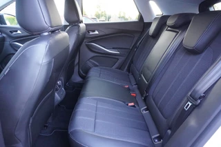 Opel Grandland Opel Grandland 1.2 Turbo GS / Automaat / Trekhaak / Camera / Ad. Cruise / Stoel- en stuurverwarming - afbeelding nr 15