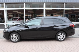 Opel Astra Opel Astra Sports Tourer 1.4 Online Edition 150pk. Navigatie, trekhaak. - afbeelding nr 4