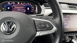 Volkswagen Passat Volkswagen Passat GTE I Pano l Dynaudio | Trekhaak - afbeelding nr 13