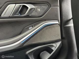 BMW M3 BMW 3-serie M3 xDrive Competition|20”|Led|camera|leer|Carbon - afbeelding nr 32