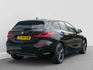BMW 1 Serie BMW 1-serie 118i Automaat 140pk Executive Sport Edition | Carplay | Sportstoelen | Full LED - afbeelding nr 3