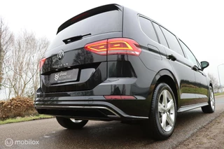 Volkswagen Touran Volkswagen Touran 1.5 TSI R-Line / 7persoons / Facelift - afbeelding nr 30