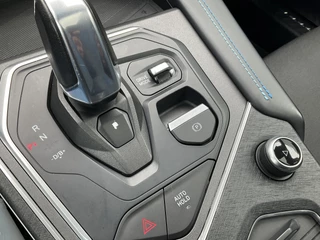 Lynk & Co 01 Lynk & Co 01 1.5 PHEV Pano Cam incl BTW Carplay Stoelverw Sfeerverl Vol opties! - afbeelding nr 35