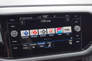 Volkswagen T-Cross Volkswagen T-Cross 1.5 TSI DSG R-Line 150pk / Navi / Camera/ ACC /LED / Trekhaak - afbeelding nr 39