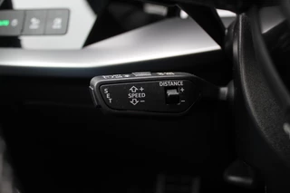 Audi A3 Audi A3 Sportback 30 TFSI S edition 32.429 km! / Virtual Cockpit / Apple CarPlay / Full LED / 17'' / Navigatie / Half leder / Parkeerhulp achter / ACC - afbeelding nr 29