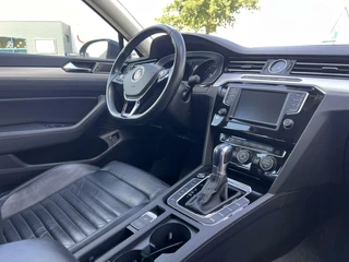 Volkswagen Passat Volkswagen Passat 1.4 TSI GTE Plug in Hybrid Aut 2017 Leder - afbeelding nr 20