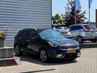 Kia Niro Kia Niro 1.6 GDI H. Execut.L Airco Leder Trekhaak Carplay Navi Adap Cruise - afbeelding nr 7
