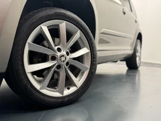 Škoda Yeti Skoda Yeti 1.2 TSi Elegance Automaat-Trekhaak-Navigatie-Panoramadak-Cr.contr-Clima-Camera-Parkeersensoren-Lm17''velgen-Bluetooth - afbeelding nr 11