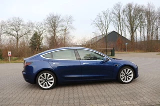 Tesla Model 3 Tesla Model 3 Long Range AWD 75 kWh dual motor leder memory seats autopilot panodak stoelverwarming v+a - afbeelding nr 12