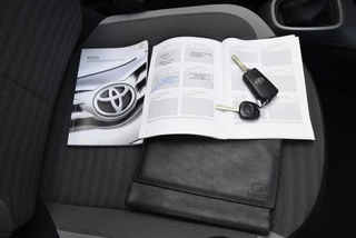 Toyota Aygo Toyota Aygo 1.0 VVT-i x-cite | Schuif-kanteldak | Cruise control | Apple carplay | - afbeelding nr 39