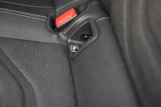 Mercedes-Benz A-Klasse Mercedes-Benz A-klasse 180 AMG 45 Look / AUT / Cruise Control / Camera / F1 Flippers / Navi / Led / Pdc / Xenon / 20 Inch - afbeelding nr 17