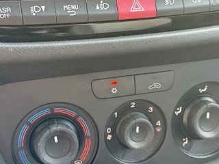Fiat Doblò Fiat Doblò Cargo 1.3 MJ L1H1 SX /Trekhaak/Airco/Navigatie/PDC/Weinig KM! - afbeelding nr 26