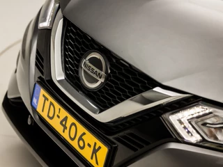 Nissan QASHQAI Nissan QASHQAI 1.2 N-Connecta Deluxe Automaat (PANORAMADAK, NAVIGATIE, 360 CAMERA, KEYLESS, SPORTSTOELEN, PARKEERSENSOREN, CRUISE, NIEUWSTAAT) - afbeelding nr 30