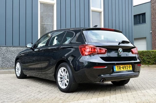 BMW 1 Serie BMW 1 Serie 118i Sport-Line Rijklaarprijs-Garantie Navigatie Led Sport Interieur Airco - afbeelding nr 3