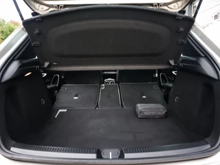 Mercedes-Benz A-Klasse Mercedes-Benz A-Klasse 250 4MATIC Premium Plus (225PK) 1e-Eig, Dealer-Onderh, 12-Mnd-BOVAG, NL-Auto. - afbeelding nr 48
