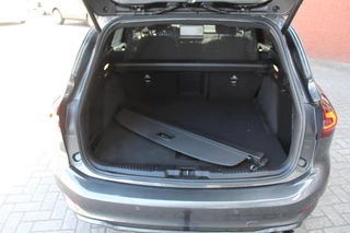 Ford Focus Ford Focus Wagon 1.5 EcoBlue ST Line X Automaat | Adaptive cruise control | Winter Pack | Trekhaak | Elektrische achterklep | BTW verrekenbaar | All season banden - afbeelding nr 15