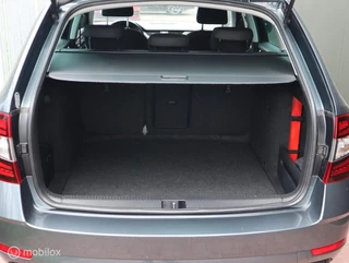 Škoda Octavia Skoda Octavia Combi 1.5 TSI 150 PK DSG7/AUTOMAAT Edition Plus Navi 17