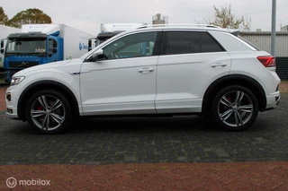 Volkswagen T-Roc Volkswagen T-Roc 1.5 TSI Sport Business R, Trekhaak, Donker glas, App connect, navi, Cruise, Clima, Pdc voor + achter + camera - afbeelding nr 3