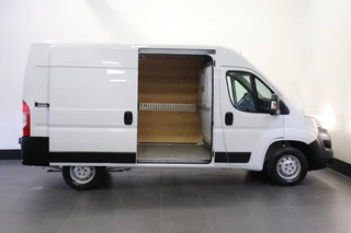 Opel Movano Opel Movano 2.2D 120PK L2H2 EURO 6 - Airco - Cruise - PDC - € 19.950,- Excl. - afbeelding nr 17
