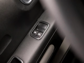 Citroën C3 (APPLE CARPLAY, GROOT NAVI, GETINT GLAS, LM VELGEN, SPORTSTOELEN, PARKEERSENSOREN, CRUISE, DAB+, NIEUWSTAAT) - afbeelding nr 18