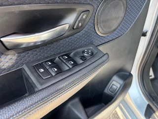 BMW 2 Serie BMW 2 Serie Active Tourer 218i Executive M-pakket, Led, Navi, Clima, Cruise, El. a.klep - afbeelding nr 18